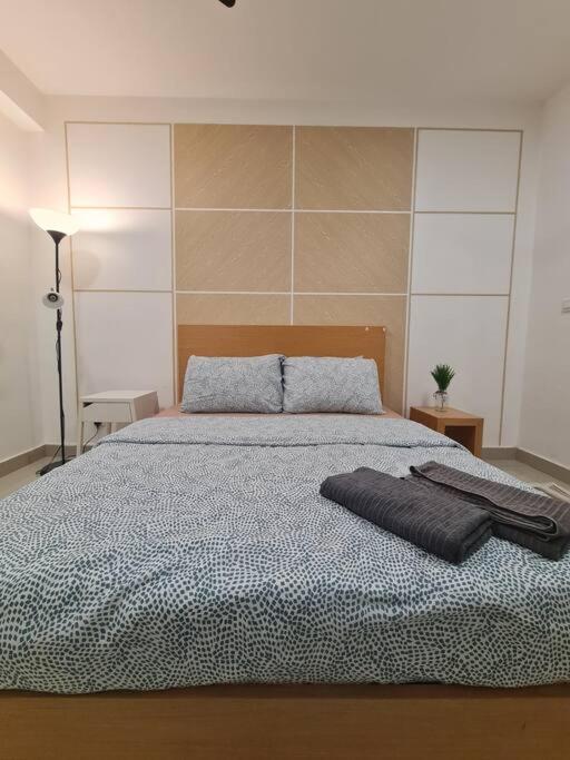 Lovely 3-Bedroom Serviced Apartment @ Cyberjaya Exterior foto